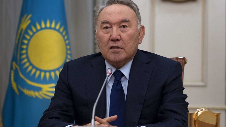 Назарбаев отправил в отставку Правительство Казахстана