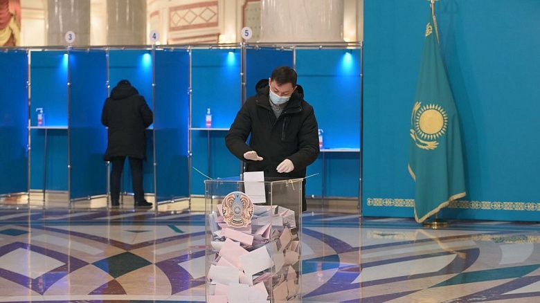 «Без скандалов, но и без сюрпризов»: 3 особенности парламентских выборов в Казахстане