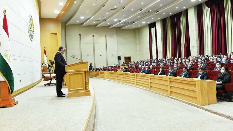 Правительство Таджикистана подвело итоги 2021 года и определило текущие задачи