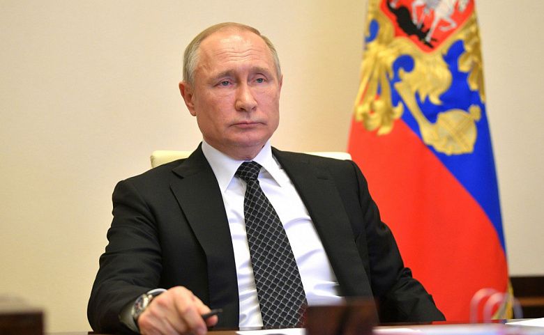 Путин продлил патенты мигрантов до 15 июня