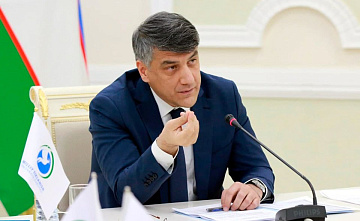 Алишер Кадыров предложил запретить предоставлять госуслуги тем, кто не знает узбекский язык