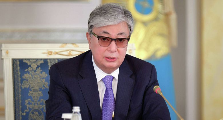 Токаев высказался о статусах казахского и русского языков в Казахстане