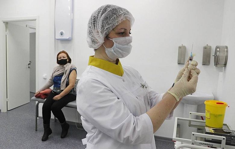 В российском центре Гамалеи рассказали об изменении стратегии вакцинации