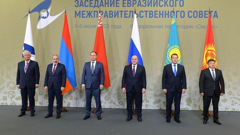 В Сочи прошло заседание премьеров стран ЕАЭС в узком составе