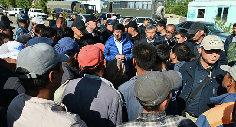 Что мешает строить "мосты дружбы" между Таджикистаном и Кыргызстаном
