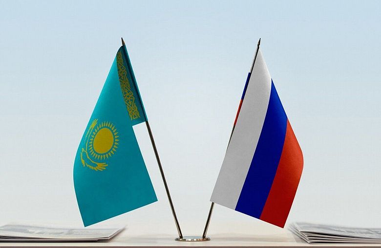 Российские эксперты обсудили послание президента Казахстана к народу 