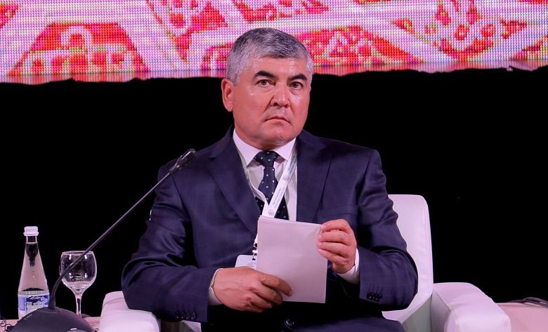 Мирзиёев назначил главу Сырдарьинской области советником по вопросам госслужбы