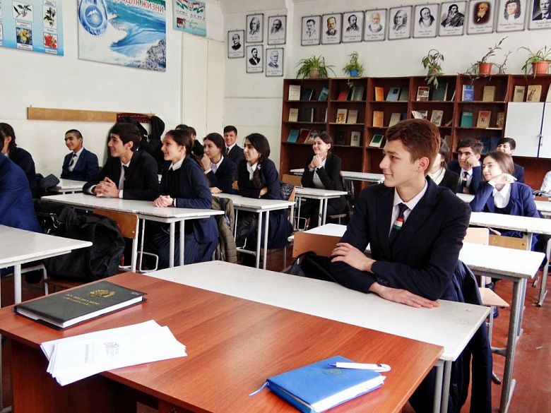Талантливые дети Худжанда получат возможность проверить свои знания русского языка