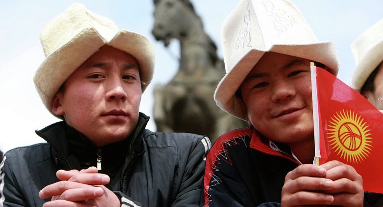 Кыргызстан: молодежь зовут в политику?