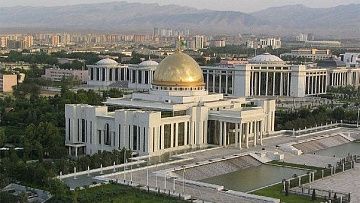 Кадровые перестановки в Туркменистане: транзит власти откатывают назад?