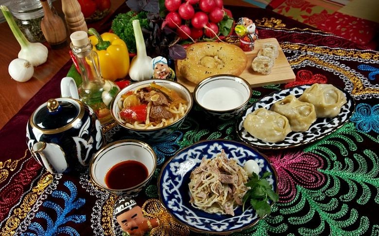 10 самых популярных блюд в Ташкенте