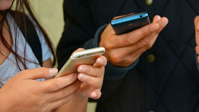В Казахстане в первом чтении одобрен законопроект по ограничению иностранных соцсетей