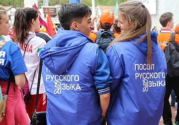 Послы русского языка проводят занятия в детских лагерях Кыргызской Республики