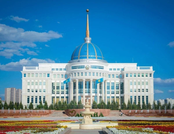 Кадровые перестановки в Казахстане: одним – повышение, другим – возвращение